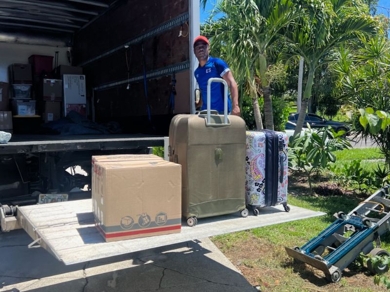 Apartment Moving Specialists IN FLORIDA